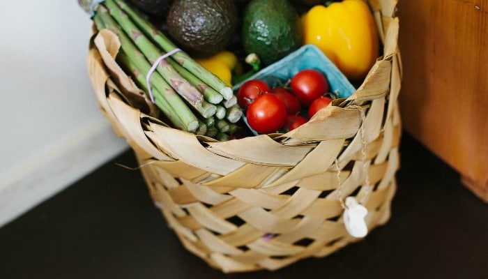 The minimum spend for your basket at Tesco groceries will go up from 23 July 2015. This will also impact Tesco Delivery Saver customers. Find out what the other supermarkets consider to be a minimum basket size.