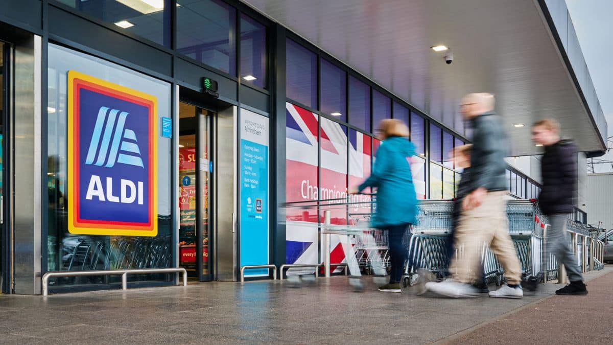 Aldi to open 80 new UK stores in record £1.6bn expansion